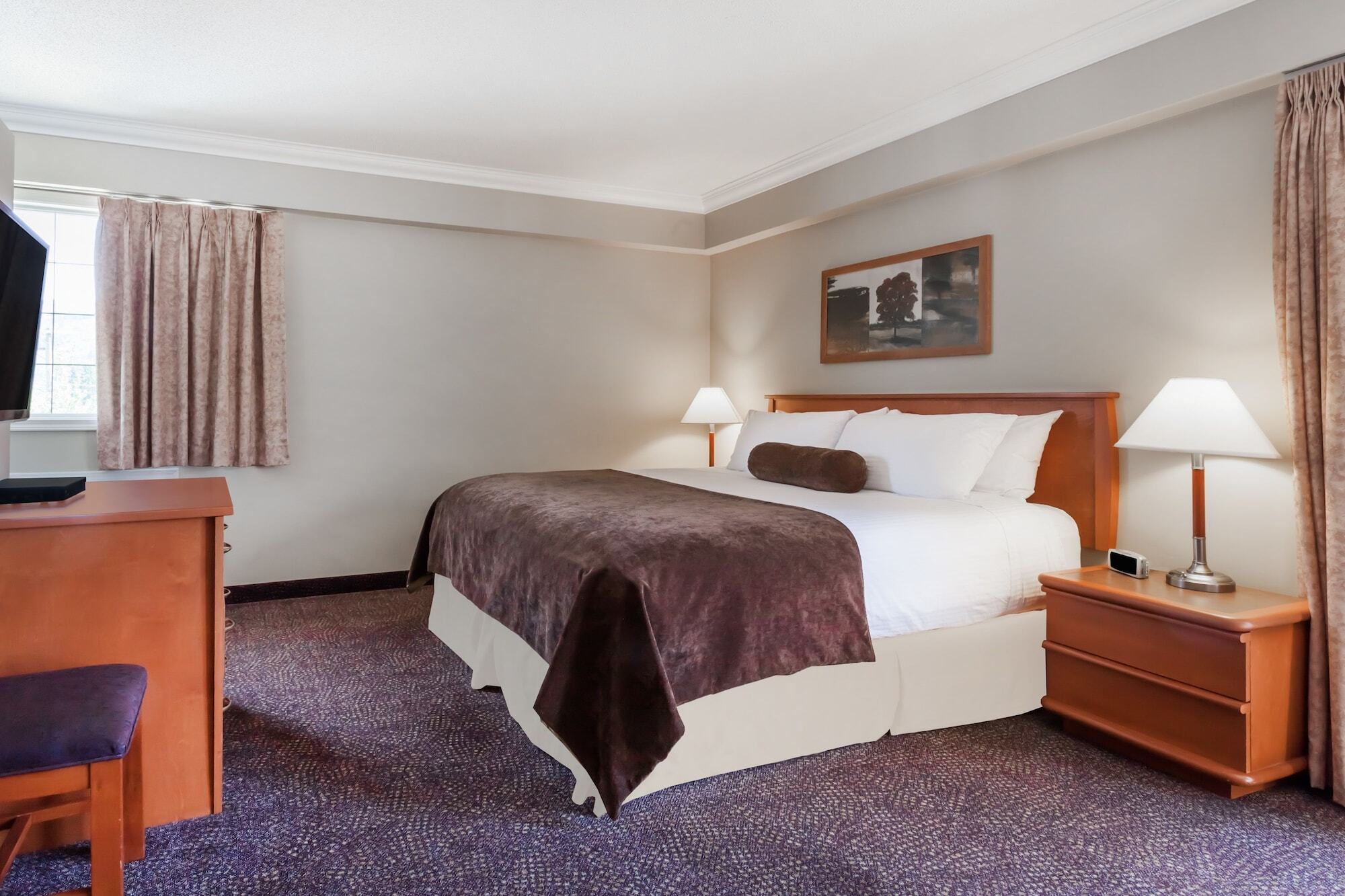 Hotel Ramada By Wyndham Creston Extérieur photo